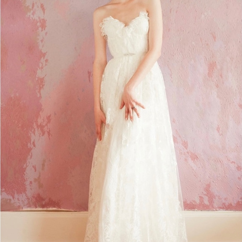Sarah Seven wedding dress